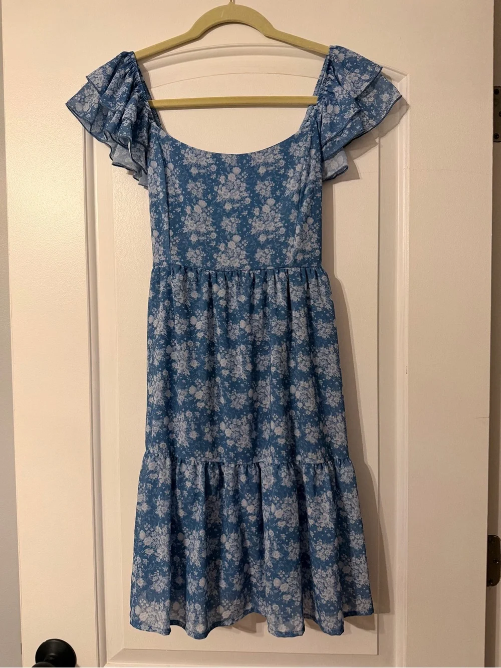 blue winter dress long sleeve Light Wool Midi with Pockets Size:US 26W / UK 30 / EU 56 line silhouette in luxe Chapel-Train THE JILL White Gloves